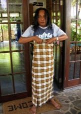 Саронг като пола - начин за връзване в Бирма