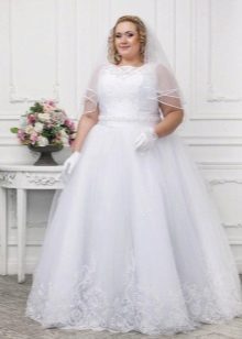 Голяма воал сватбена рокля