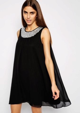 Вечерна черна рокля a-line