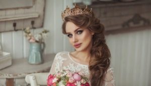 Сватбени прически с корона: как да изберем и носите умело?