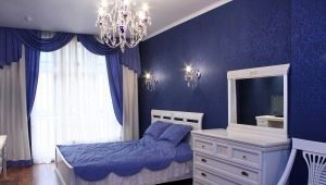 Опции за дизайн на спалнята в сини тонове