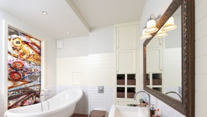 Опции за дизайн на вана, комбинирана с тоалетна от 5 кв m