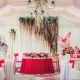 Идеи за декориране на сватбена стая с цветя